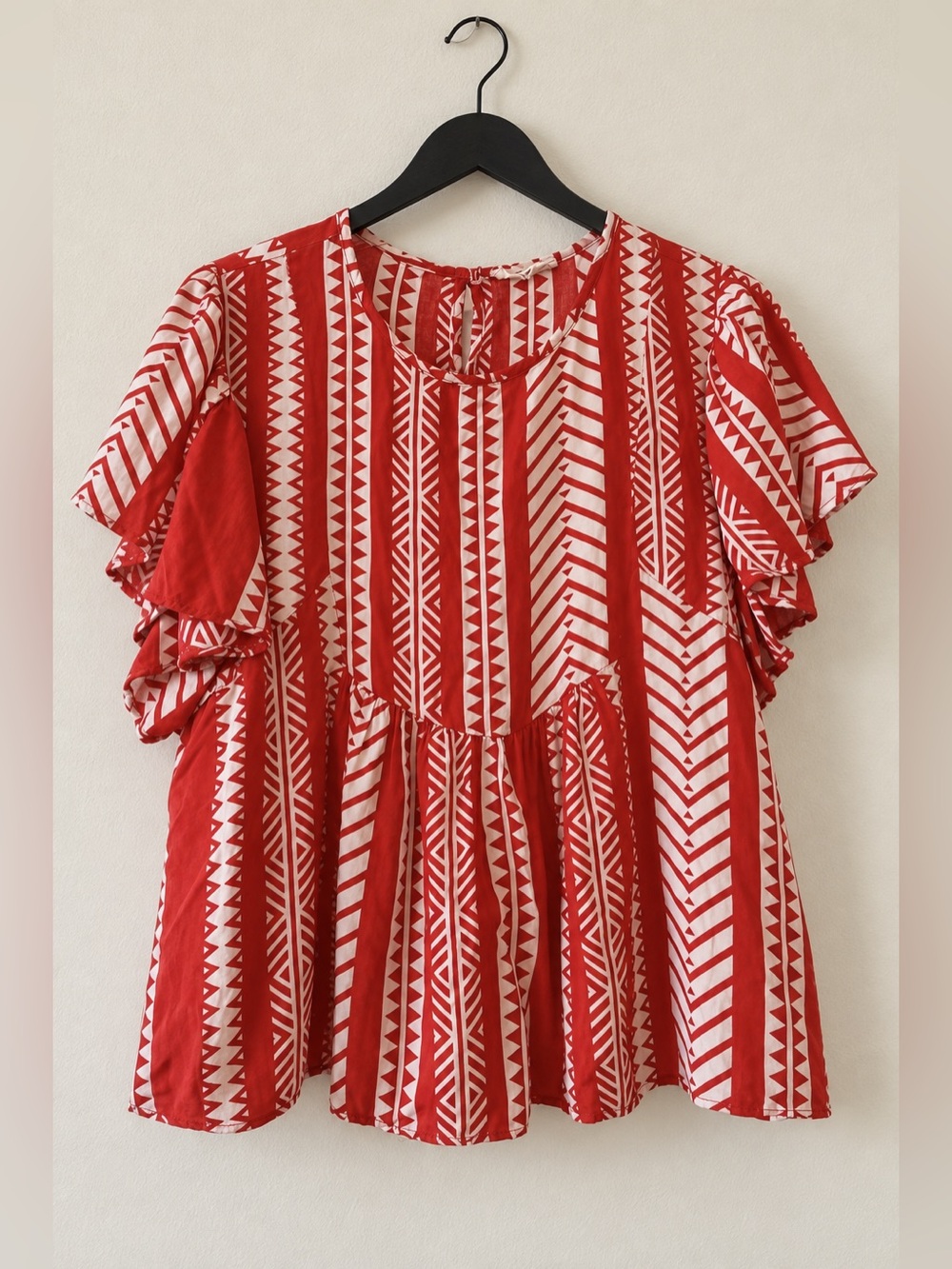 Easel Coral White Boxy Ruffle Sleeve Slightly Cropped Boho Top EUC M #2247